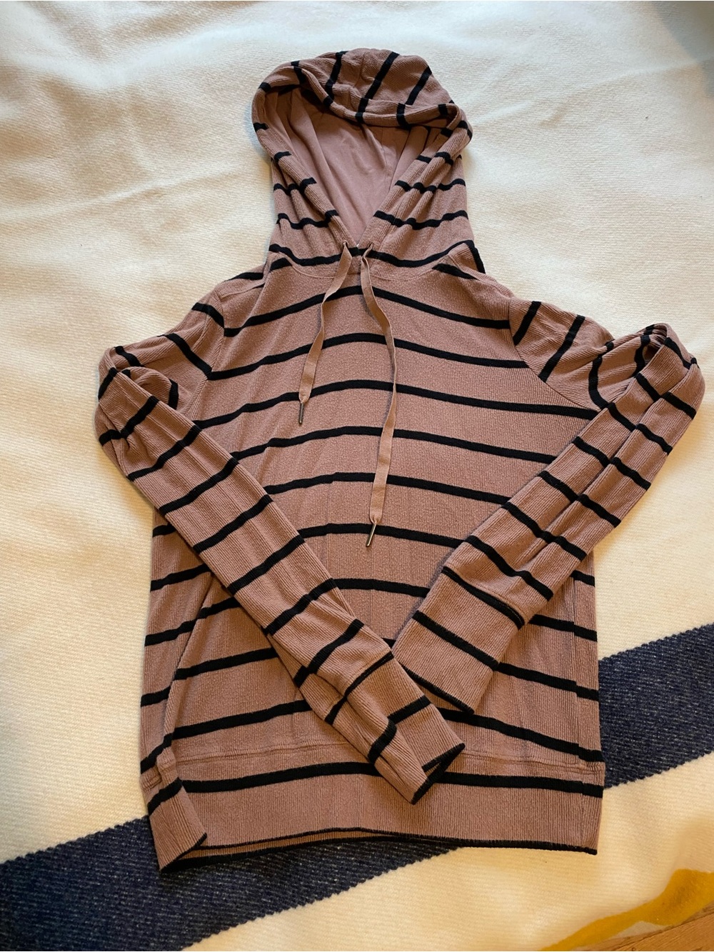 EVEREVE Ribbed Striped Hoodie Thumb Hole Top Small